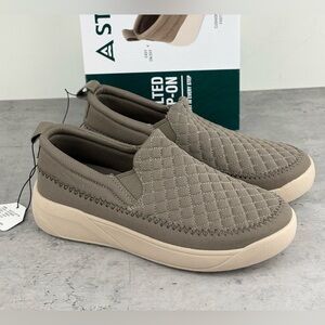 New Staheekum Quilted Slip On Women’s Shoes Taupe Size 10 New With Box